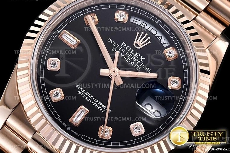 0322 RDD0219H – DayDate 36mm ComfortFit 694